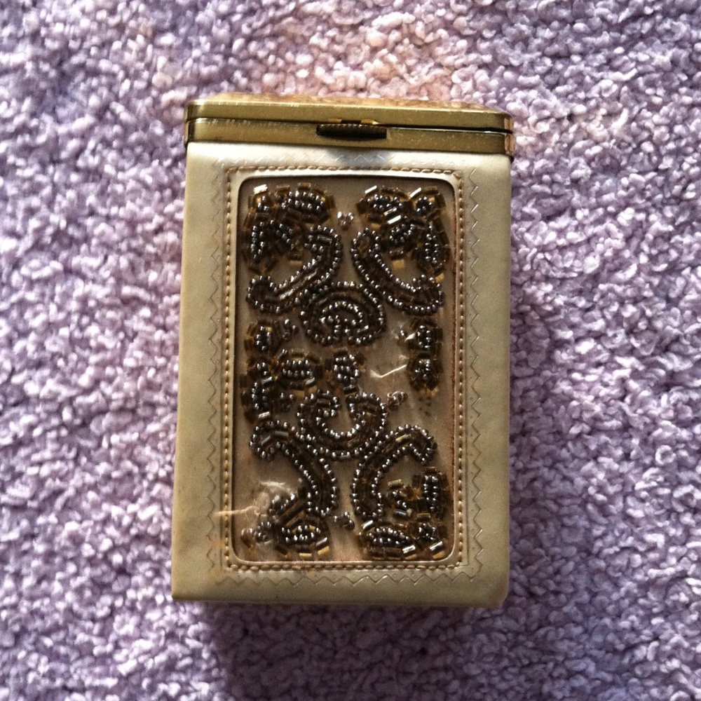 1920's cigarette case ...leather !